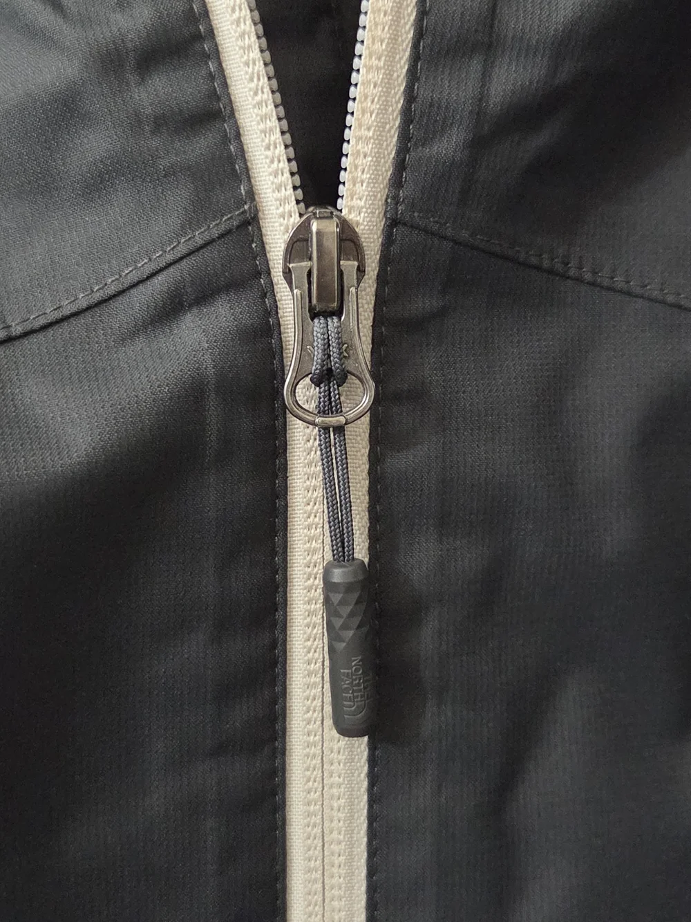 The North Face Men’s Two-Tone Green & Black Waterproof Jacket